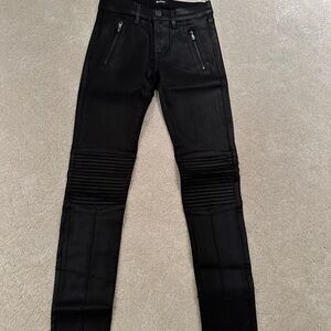 New woman’s Hudson skinny jeans moto 26